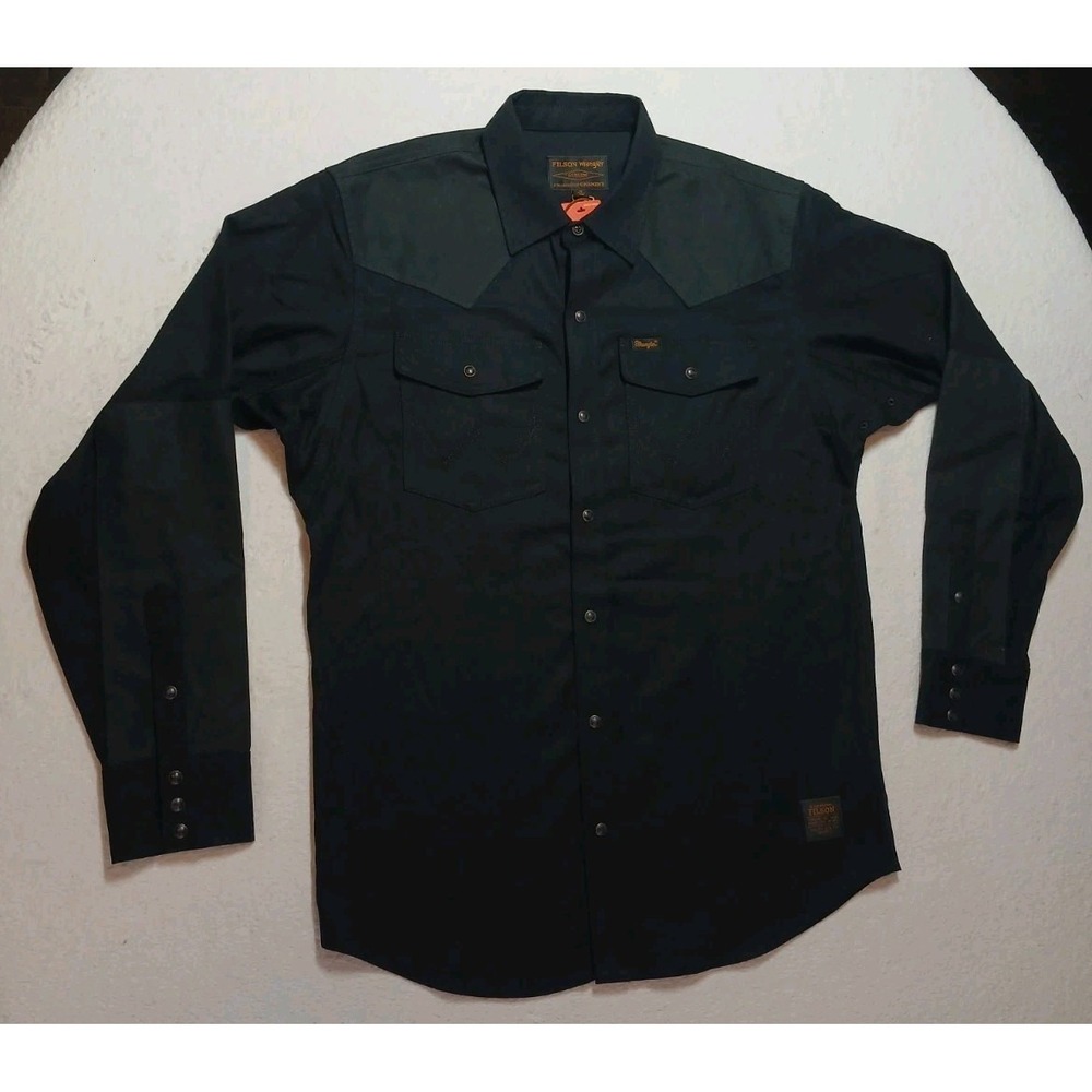 WRANGLER X FILSON WILD ADVENTURE SHIRT BLACK SIZE M (NWT)